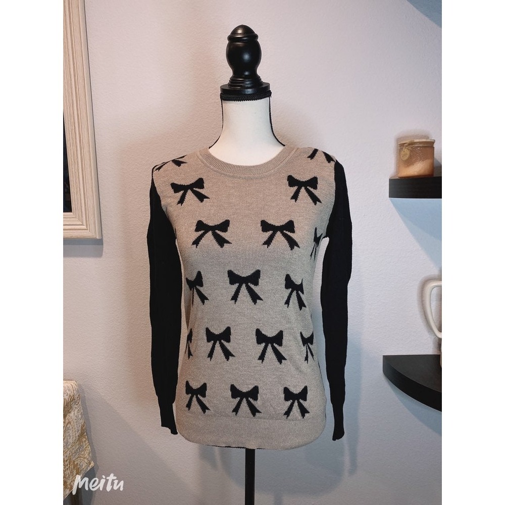 POOF Black and Gray Ribbon Print Shirt
